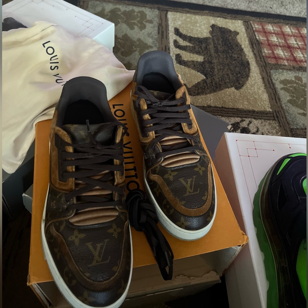 Louis vutton LV trainer sneakers